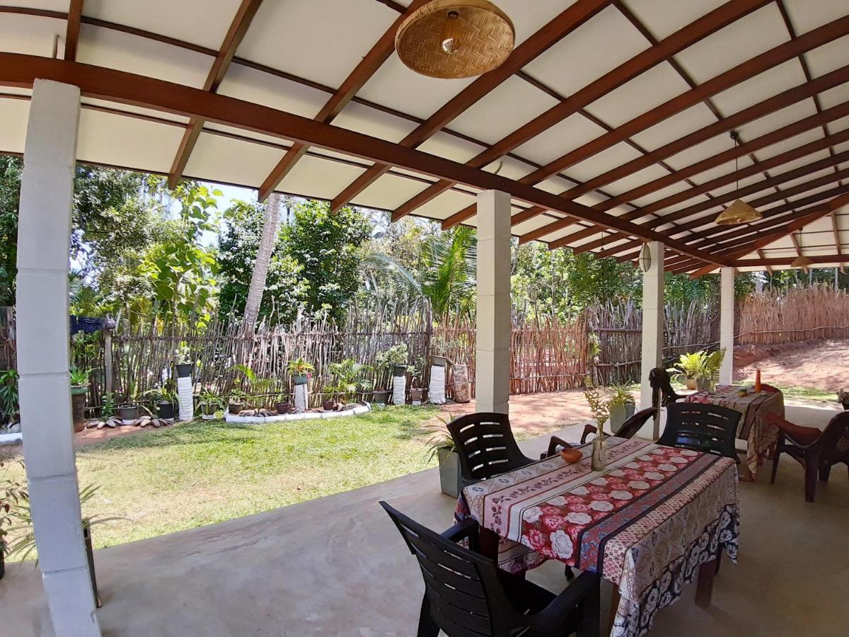 Cashew Villa Hiriketiya Dikwella Esterno foto